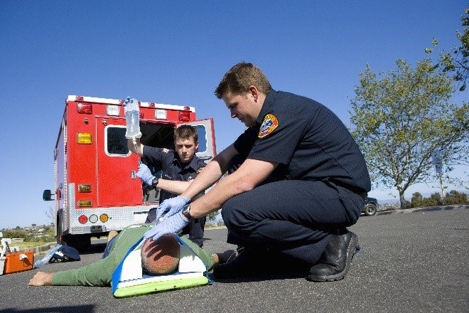 5 Reasons You Should Pursue A Paramedic Career Path