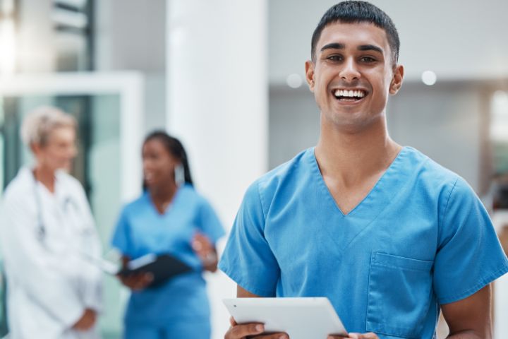where can medical assistants work 1